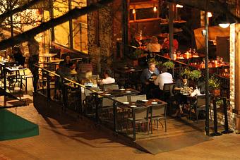 Interior - Commonwealth Restaurant & Skybar in Historic Downtown Mall - Charlottesville, VA American Restaurants