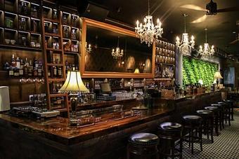 Interior - Copper 29 Bar in Miami, FL Bars & Grills