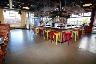 Interior - Crafty Fox Taphouse & Pizzeria in Denver, CO Pizza Restaurant