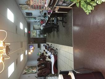 Interior - D & B Nails in Ferndale, MI Manicurists & Pedicurists