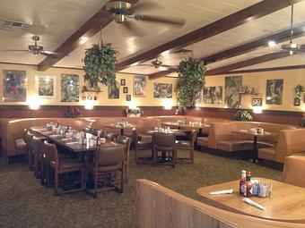 Interior - D'place in Bullhead City, AZ American Restaurants