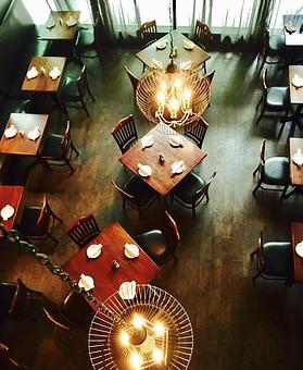 Interior - D4 Irish Pub and Cafe in Chicago, IL Cafe Restaurants