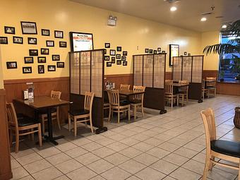 Interior - Dan's Rice Box Asian Cuisine in Groton, CT Chinese Restaurants