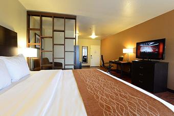 Interior - Day-N-Night Videos in Fresno, CA Business Services