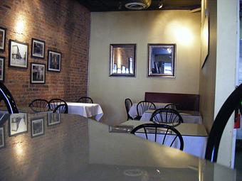 Interior - Delenio in Jersey City, NJ Pizza Restaurant