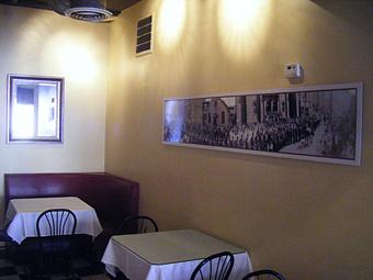 Interior - Delenio in Jersey City, NJ Pizza Restaurant