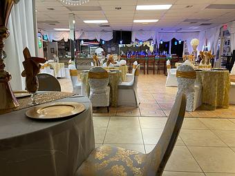 Interior - Deluxe Restaurant in North Lauderdale, FL Bars & Grills