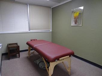 Interior - Desi Threading & More in Sacramento, CA Day Spas