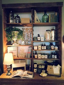 Interior - Dwell Antiques in Cherry Hills - Greenwood Village, CO Antique Stores