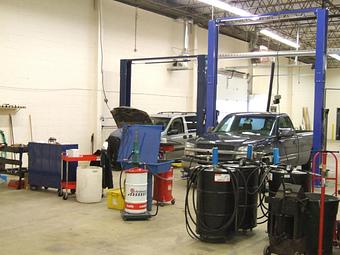 Interior - Dykstra's Auto Service - Grand Rapids in Grand Rapids, MI Business Services