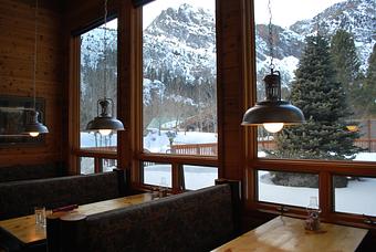 Interior - Eagle's Landing Restaurant in June Lake, CA American Restaurants