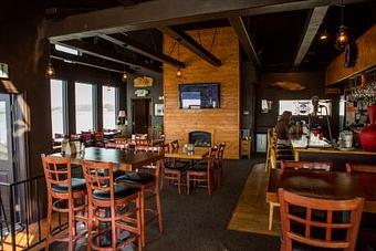 Interior - Edgewaters in Bandon, OR Restaurants/Food & Dining