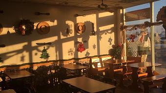 Interior - EJ Pierogi in Elk Grove Vlg, IL American Restaurants