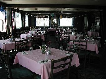 Interior - Elaine's Place in Next to the Quail Dunes Golf Course - Fort Morgan, CO American Restaurants