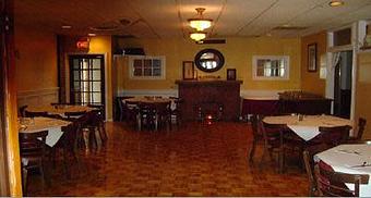 Interior - Eleanor Rigby's in Mineola, NY American Restaurants