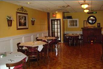 Interior - Eleanor Rigby's in Mineola, NY American Restaurants