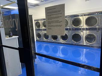 Interior - Elite Laundromat Tarpon Springs in Tarpon Springs, FL Laundry Self Service