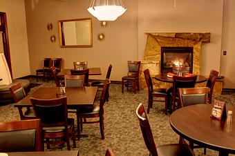 Interior - Enzo's Ristorante Italiano in Airport - Grand Junction, CO Pizza Restaurant