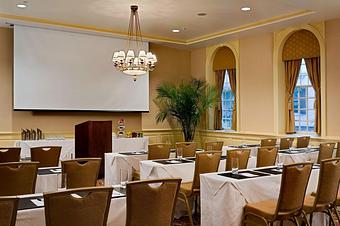 Interior - Epoch Restaurant & Bar in Exeter, NH American Restaurants