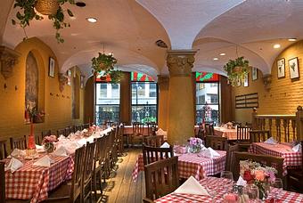 Interior - Famous Luigis in Dupont Circle - Washington, DC Pizza Restaurant