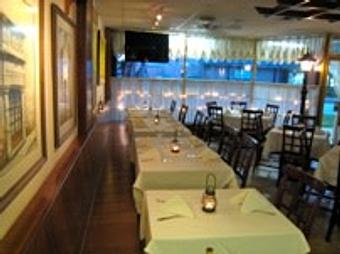 Interior - Farolito Peruvian Cuisine in Coral Gables, FL Peruvian Restaurants