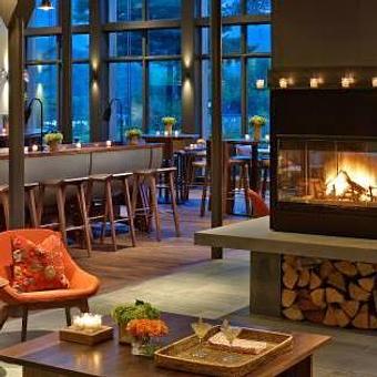 Interior - Flannel in Stowe, VT American Restaurants