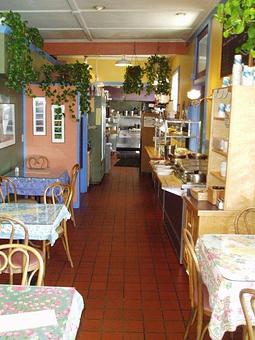 Interior - Four Seasons Natural Foods in Saratoga Springs, NY Vegan Restaurants