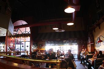 Interior - Frugatti's Italian Eatery in Bakersfield, CA Italian Restaurants
