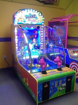 Interior - Fun Fun Fun in Hope Mills, NC Entertainment & Recreation