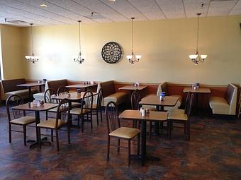 Interior - Giovanni's Pizza in Bemidji, MN Pizza Restaurant