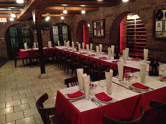 Interior - Grotta Azzurra Restaurant in Little Italy/Soho - New York, NY Italian Restaurants