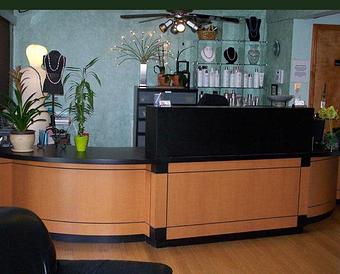 Interior - Hairanoia Salon in Tucker - Tucker, GA Beauty Salons