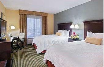 Interior - Hampton Inn and Suites National Harbor in Oxon Hill, MD Hotels & Motels
