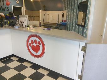 Interior - Happy Paws Pet Grooming in Santa Ana, CA Pet Boarding & Grooming