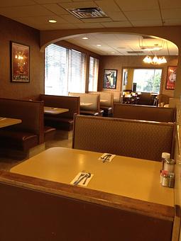 Interior - Harrison House Diner in Mullica Hill, Harrison Township NJ - Mullica Hill, NJ American Restaurants