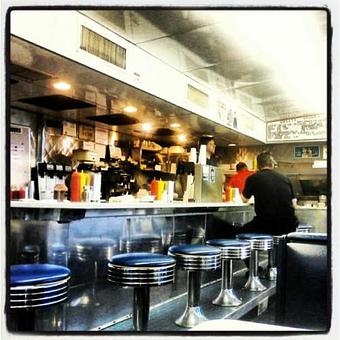 Interior - Hayes Hamburger & Chili in Kansas City, MO American Restaurants