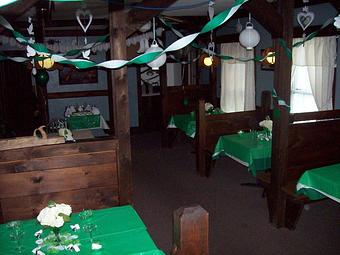 Interior - Hideaway Restaurant in Everete Square - Middleboro, MA Pizza Restaurant