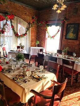 Interior - Historic Holly Hotel in Holly, MI American Restaurants