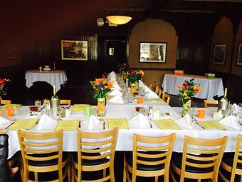Interior - Hoffstot's in Nice friendly - Oakmont, PA Italian Restaurants
