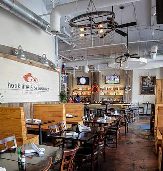 Interior - Hook Line and Schooner in Smyrna, GA American Restaurants