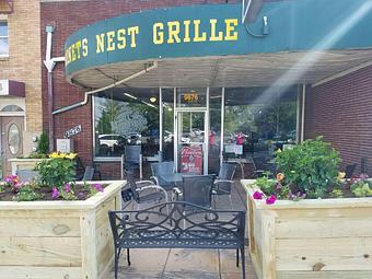 Interior - Hornets Nest Grille in Damascus, MD American Restaurants