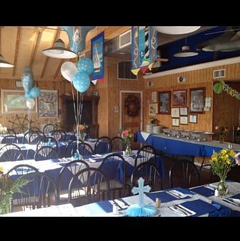 Interior - Icehouse Café Waterfront Restaurant in Throggs Neck - Bronx, NY American Restaurants