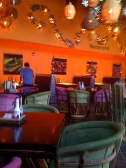 Interior - Iguana Grill in Tuscaloosa, AL Bars & Grills