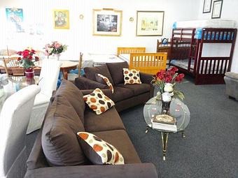 Interior - Ike's Furniture Sale in Jacksonville, FL Furniture