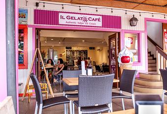 Interior - IL Gelato Cafe Haleiwa in Haleiwa, HI Dessert Restaurants
