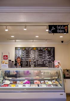 Interior - IL Gelato Cafe Haleiwa in Haleiwa, HI Dessert Restaurants