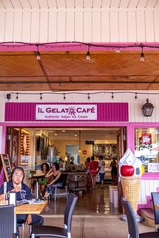 Interior - IL Gelato Cafe Haleiwa in Haleiwa, HI Dessert Restaurants