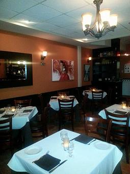 Interior - Il Poeta in Forest Hills - Forest Hills, NY Italian Restaurants