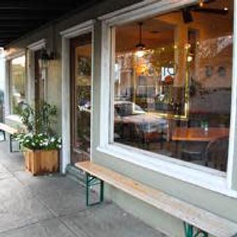 Interior - Il Posto Italian Cafe in New Orleans, LA Coffee, Espresso & Tea House Restaurants