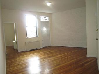 Interior - Immac Realty in Upper West Side - New York, NY Real Estate